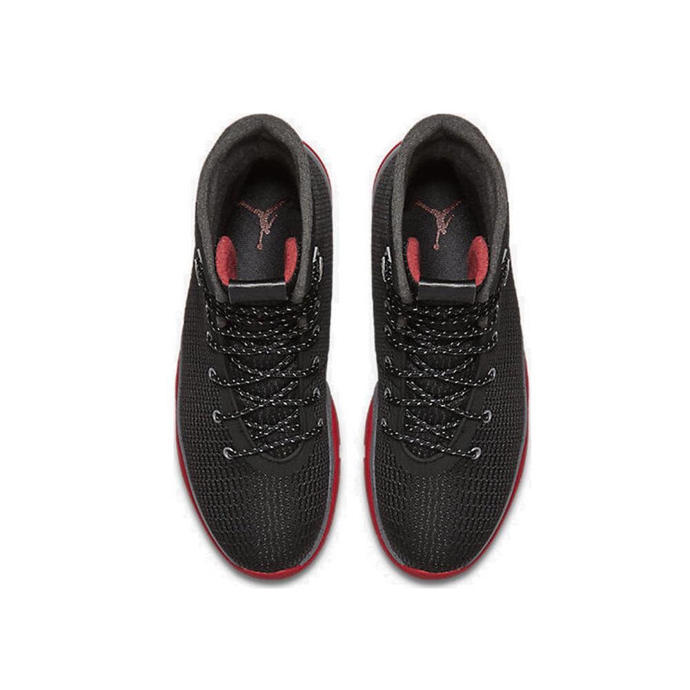 Nike Air Jordan Future BOOTS black/red Waterproof - Picture 2 of 3